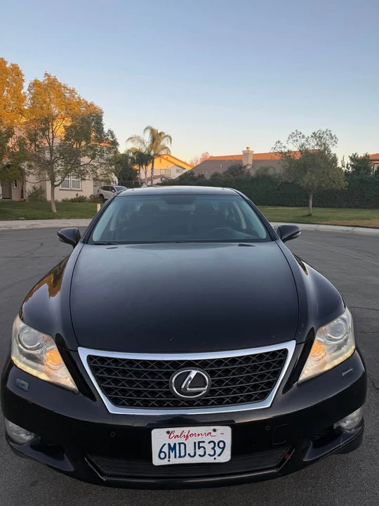 2010 Lexus LS 4th Gen - Image 2 of 9