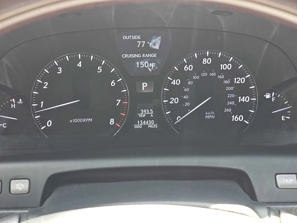 2010 Lexus LS 4th Gen - Image 14 of 19