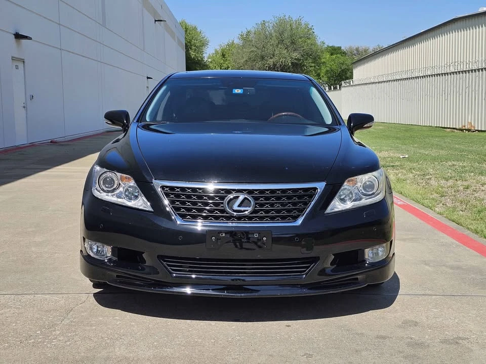 2010 Lexus LS 4th Gen - Image 2 of 19