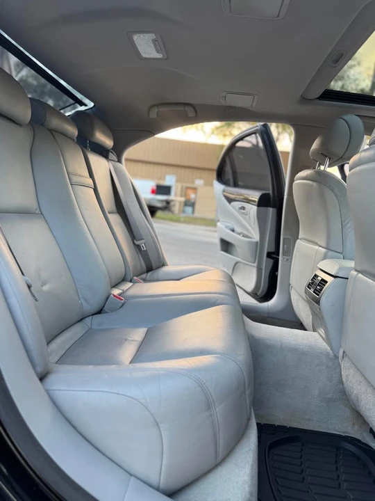 2010 Lexus LS 4th Gen - Image 7 of 17