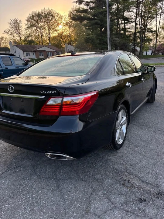 2010 Lexus LS 4th Gen - Image 6 of 19