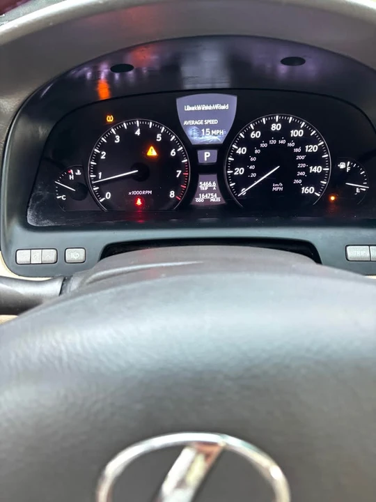 2010 Lexus LS 4th Gen - Image 9 of 19