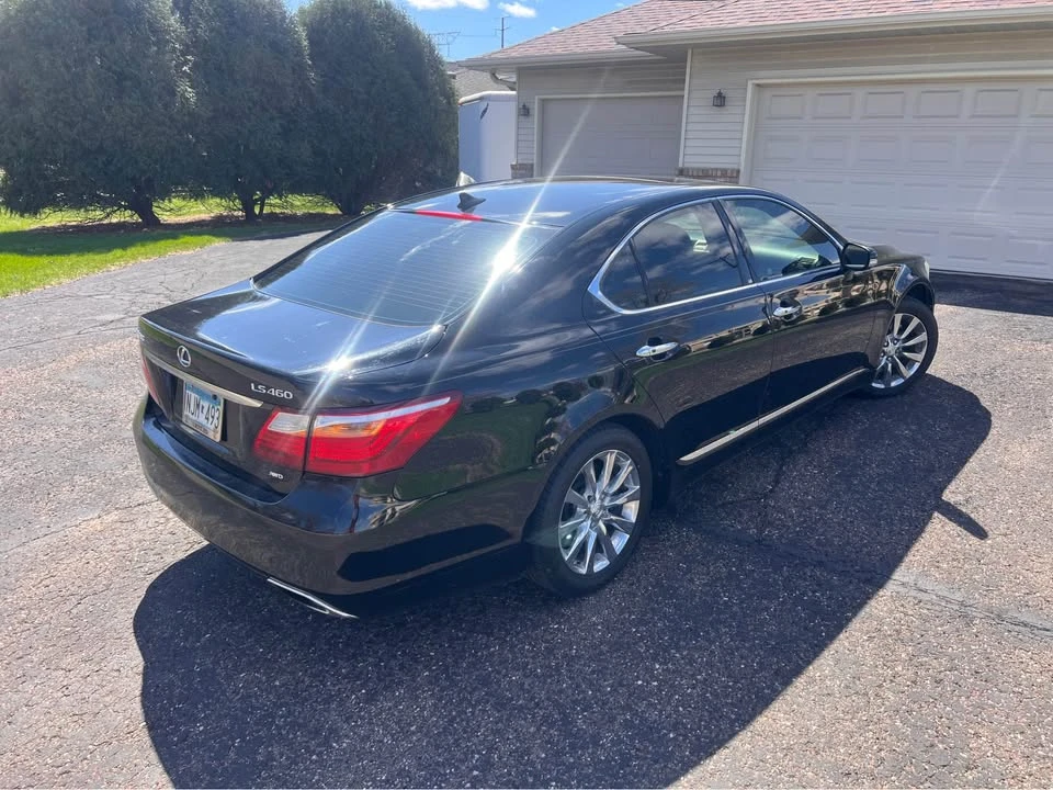 2010 Lexus LS 4th Gen - Image 3 of 15