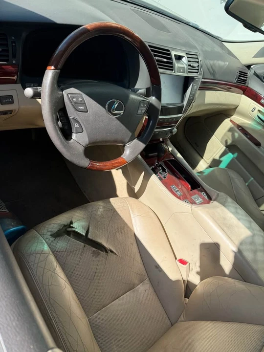2010 Lexus LS 4th Gen - Image 2 of 3