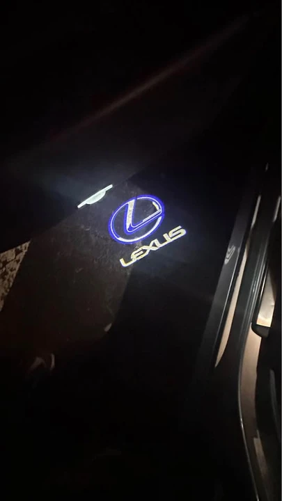 2010 Lexus LS 4th Gen - Image 4 of 9