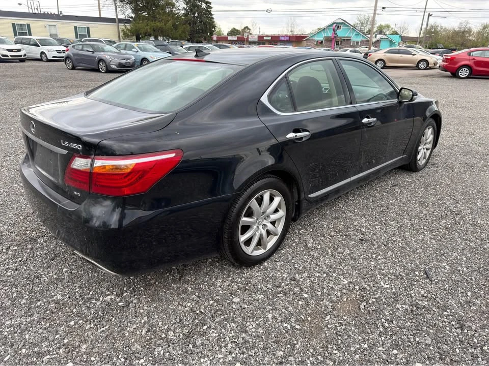 2010 Lexus LS 4th Gen - Image 7 of 20