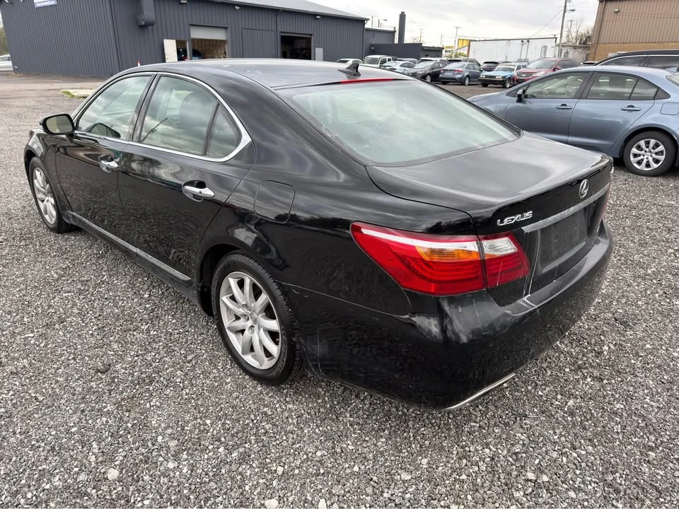 2010 Lexus LS 4th Gen - Image 5 of 20