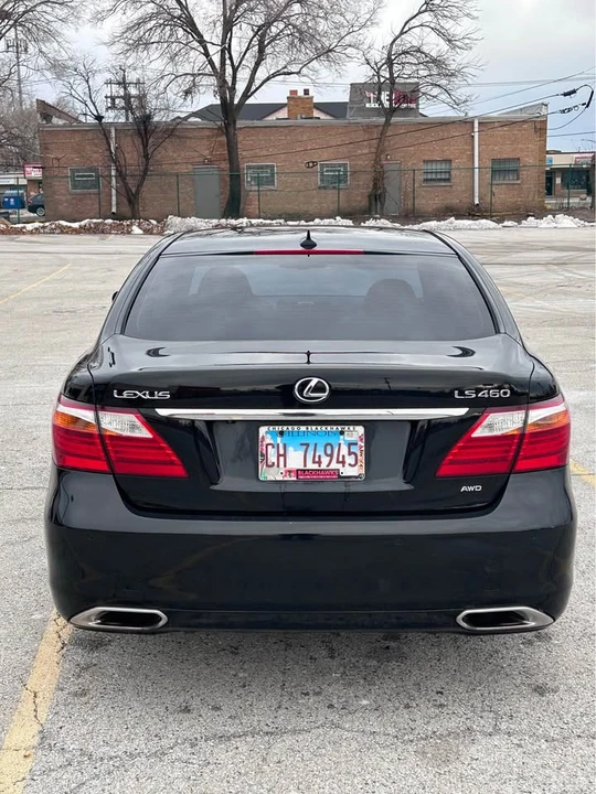 2010 Lexus LS 4th Gen - Image 5 of 20