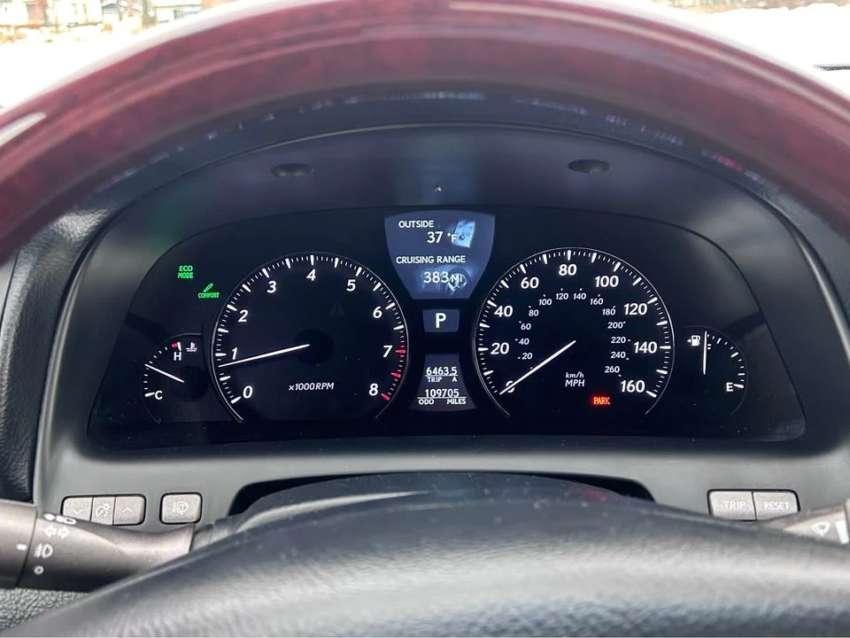 2010 Lexus LS 4th Gen - Image 12 of 20