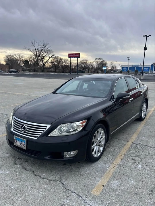 2010 Lexus LS 4th Gen - Image 8 of 20