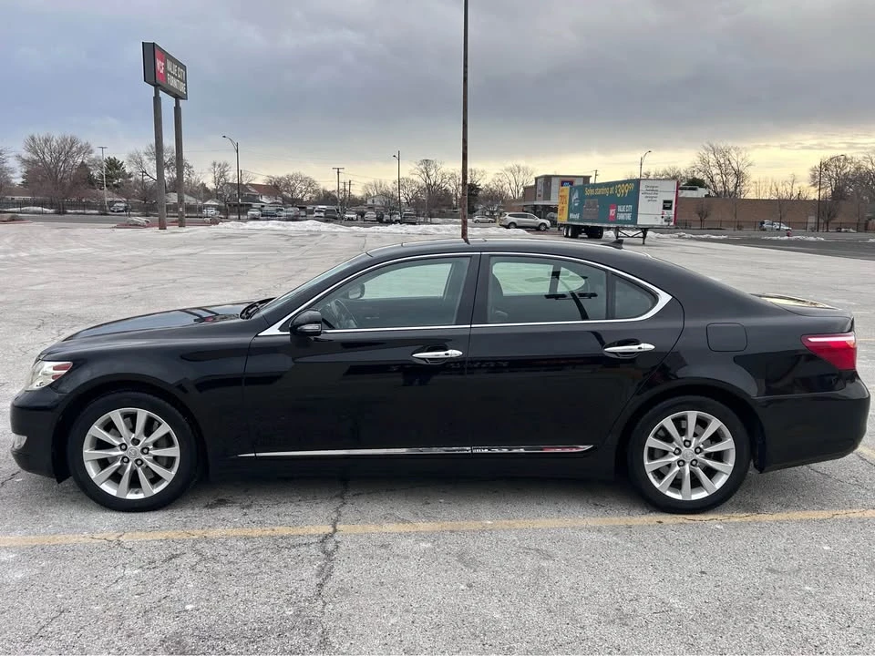 2010 Lexus LS 4th Gen - Image 7 of 20