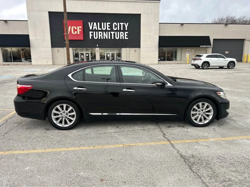 2010 Lexus LS 4th Gen - Image 3 of 20