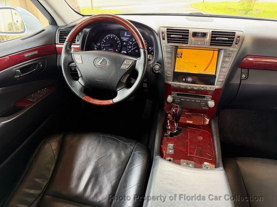 2010 Lexus LS 4th Gen - Image 7 of 12