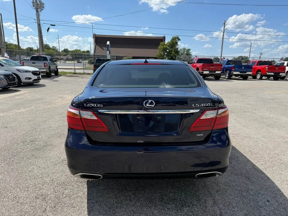 2010 Lexus LS 4th Gen - Image 11 of 18