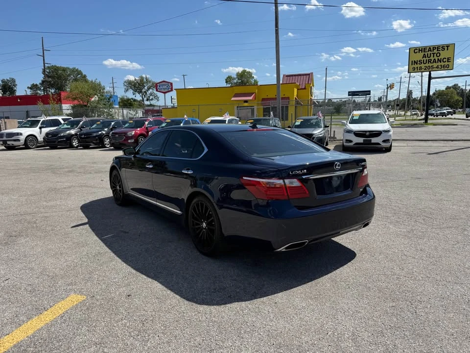 2010 Lexus LS 4th Gen - Image 5 of 18