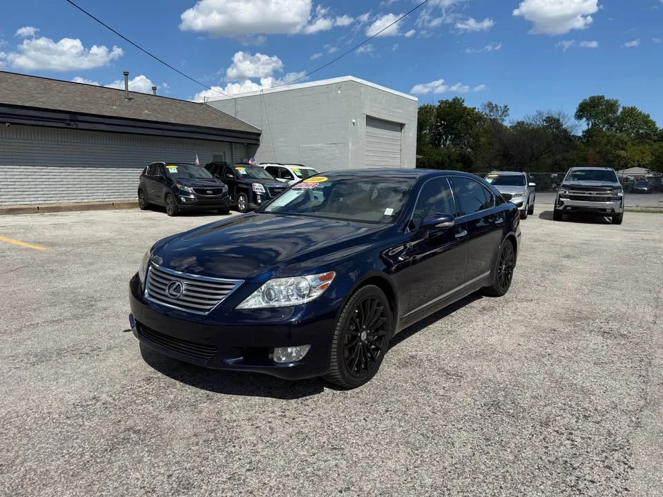 2010 Lexus LS 4th Gen - Image 7 of 18