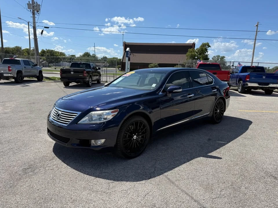 2010 Lexus LS 4th Gen - Image 2 of 18