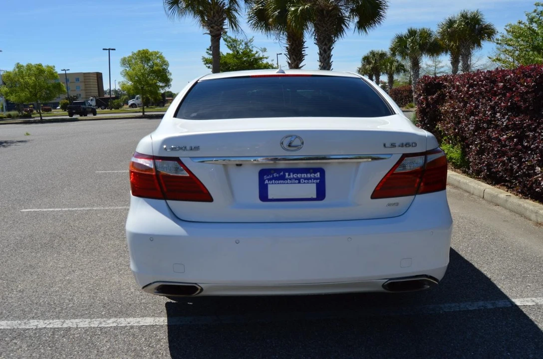 2010 Lexus LS 4th Gen - Image 4 of 28