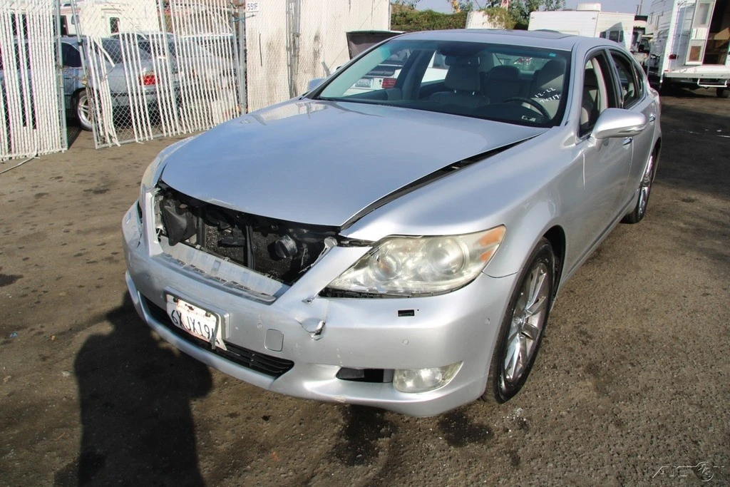 2010 Lexus LS 4th Gen - Image 2 of 21