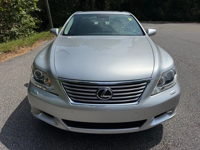 2010 Lexus LS 4th Gen - Image 3 of 31