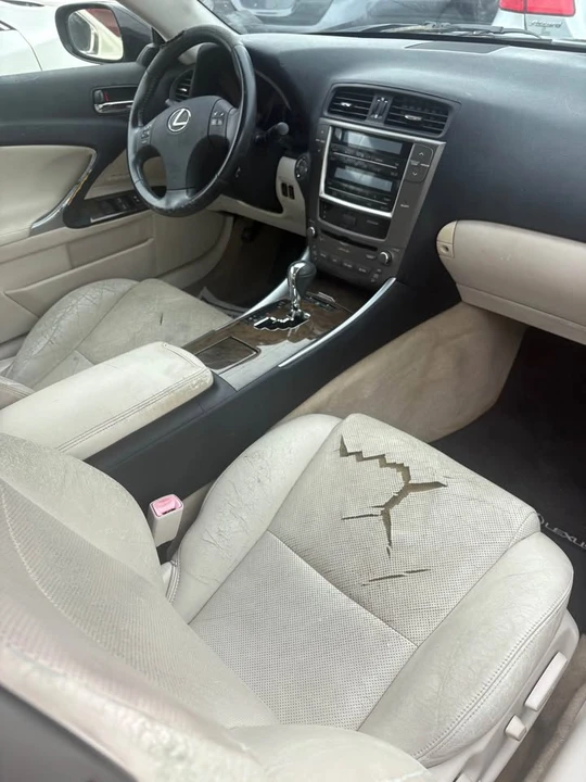 2010 Lexus LS 4th Gen - Image 3 of 6