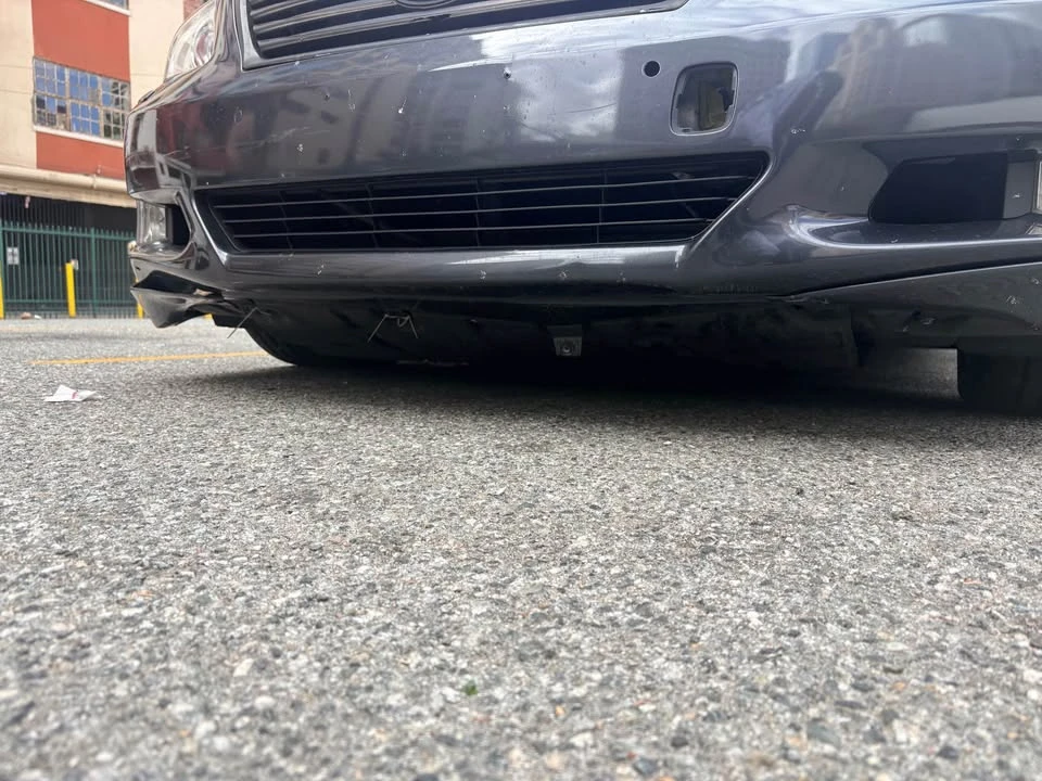 2010 Lexus LS 4th Gen - Image 13 of 15