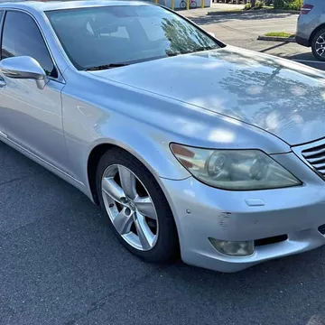 2010 Lexus LS 460 L Sedan 4D