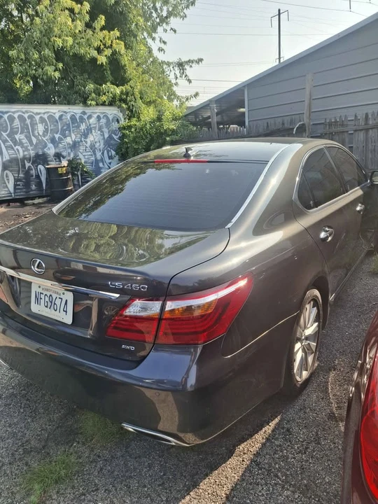 2010 Lexus LS 4th Gen - Image 3 of 8