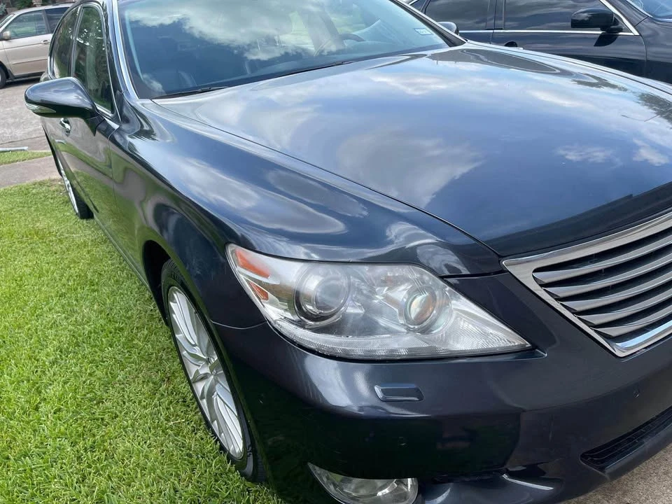 2010 Lexus LS 4th Gen - Image 9 of 20