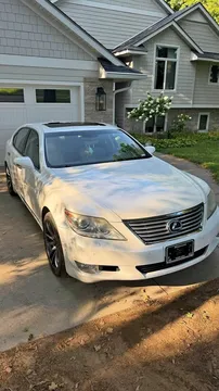 2010 Lexus LS 460 L Sedan 4D