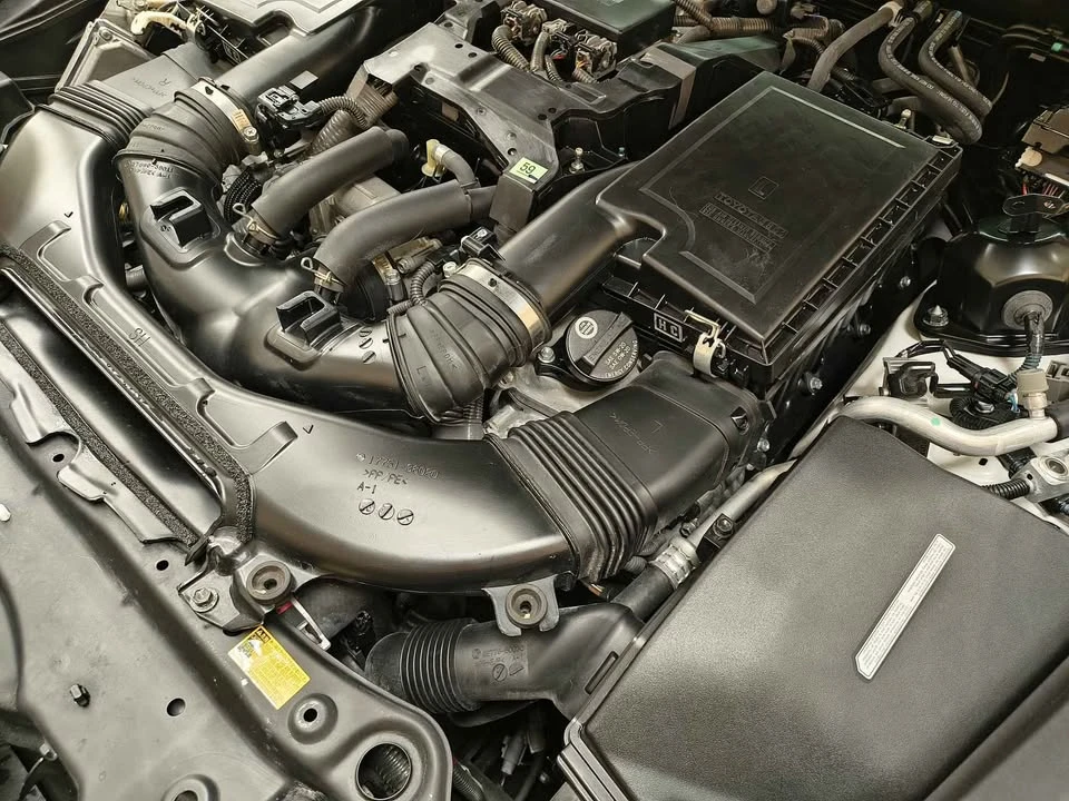 2010 Lexus LS 4th Gen - Image 14 of 20