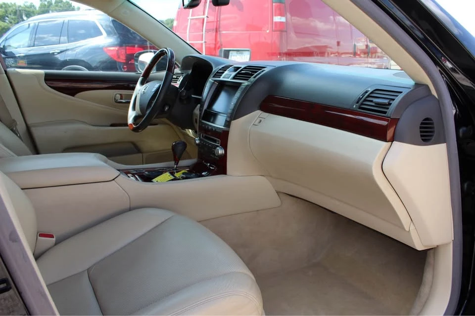 2010 Lexus LS 4th Gen - Image 20 of 20