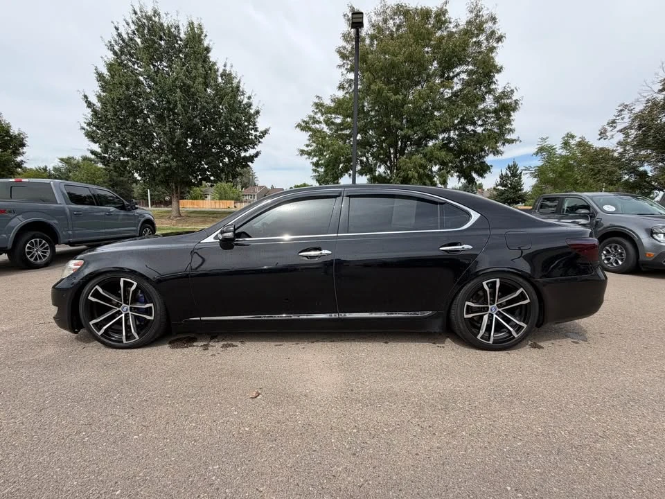 2010 Lexus LS 4th Gen - Image 3 of 14