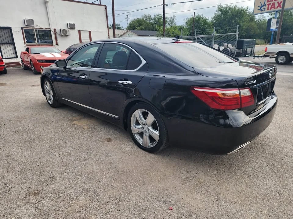2010 Lexus LS 4th Gen - Image 3 of 14