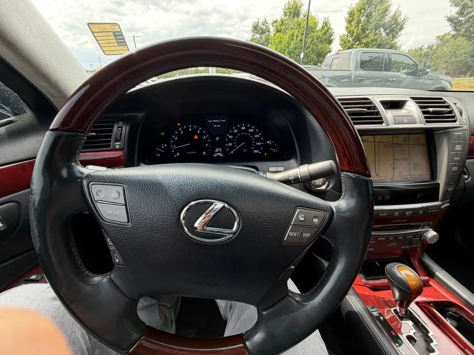 2010 Lexus LS 4th Gen - Image 12 of 14