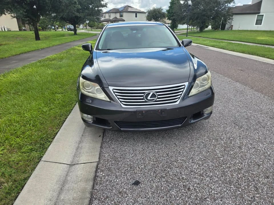 2010 Lexus LS 4th Gen - Image 5 of 13