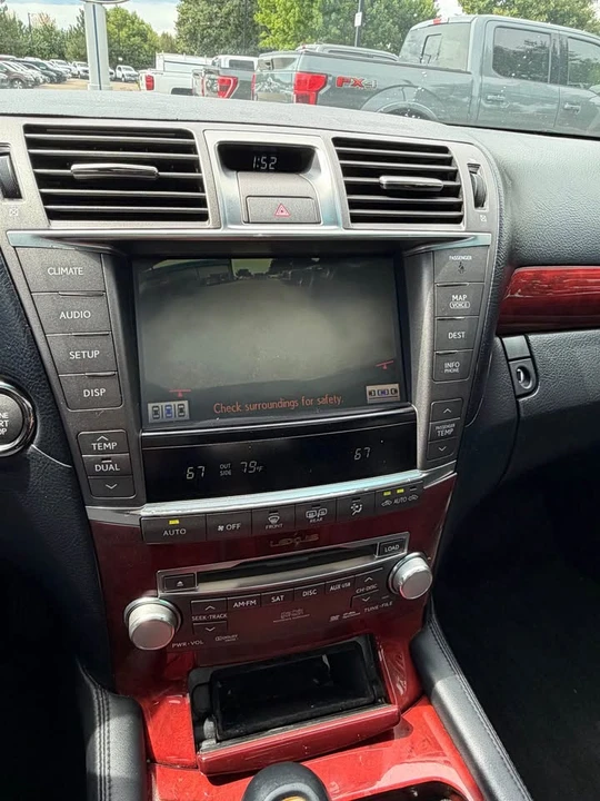 2010 Lexus LS 4th Gen - Image 14 of 14