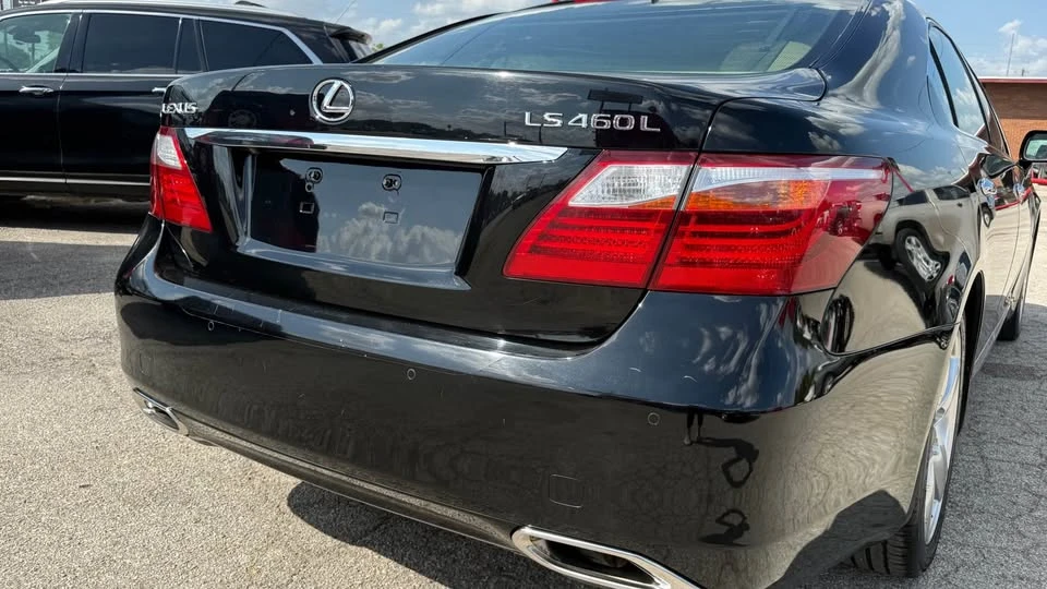 2010 Lexus LS 4th Gen - Image 7 of 20