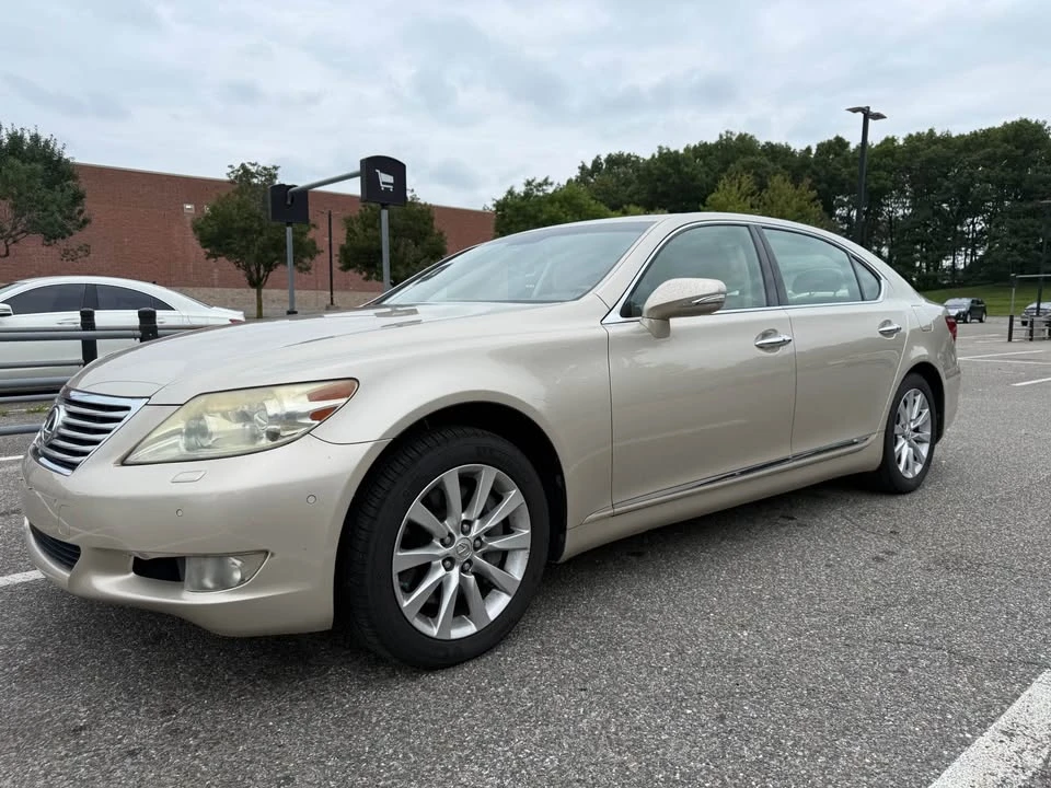 2010 Lexus LS 4th Gen - Image 2 of 12