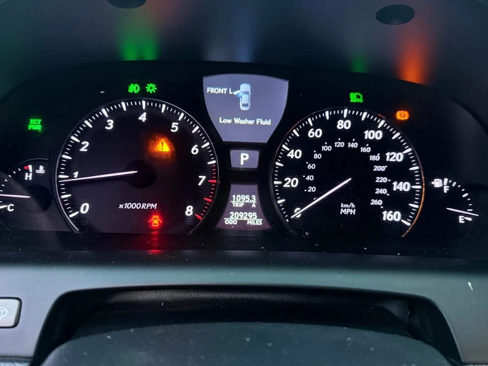 2010 Lexus LS 4th Gen - Image 9 of 9