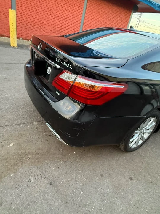 2010 Lexus LS 4th Gen - Image 5 of 9