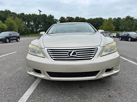 2010 Lexus LS 460 L Sedan 4D