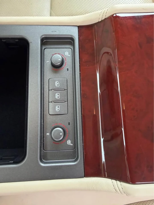 2010 Lexus LS 4th Gen - Image 12 of 12