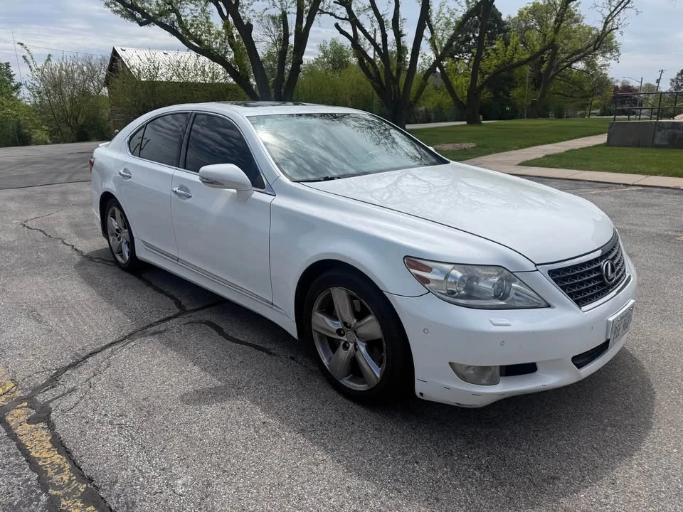 2010 Lexus LS 4th Gen - Image 2 of 9