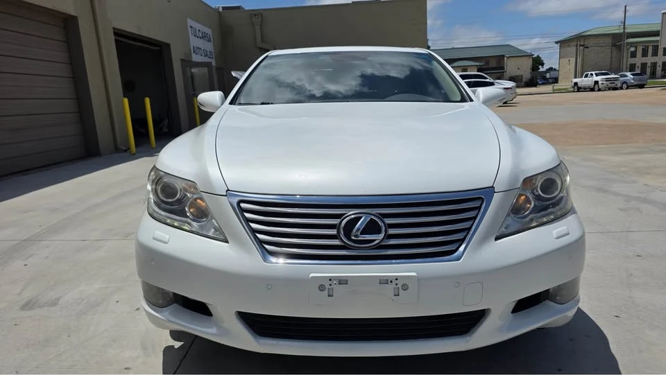 2010 Lexus LS 4th Gen - Image 8 of 18