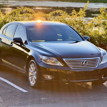 2010 Lexus LS 460 Sedan
