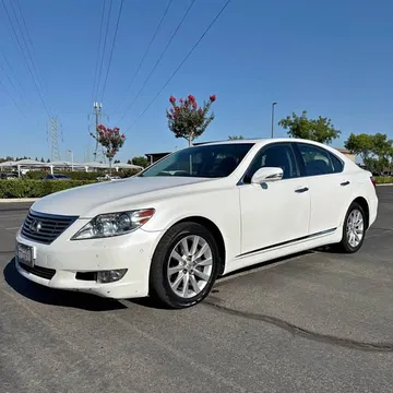 2010 Lexus LS 460 Sedan 4D