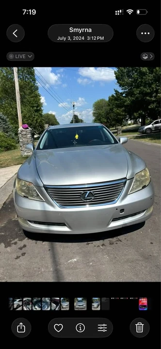 2010 Lexus LS 4th Gen - Image 5 of 9