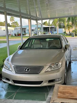 2010 Lexus LS 460 Sedan 4D