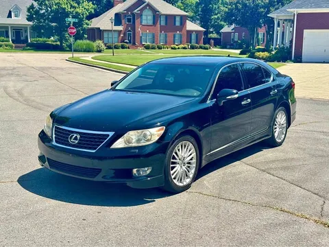 2010 Lexus LS 460 Sedan 4D